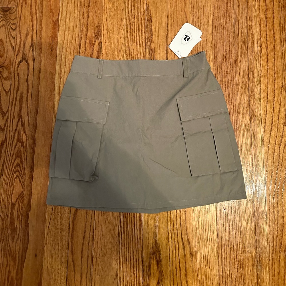 Green cargo mini skirt